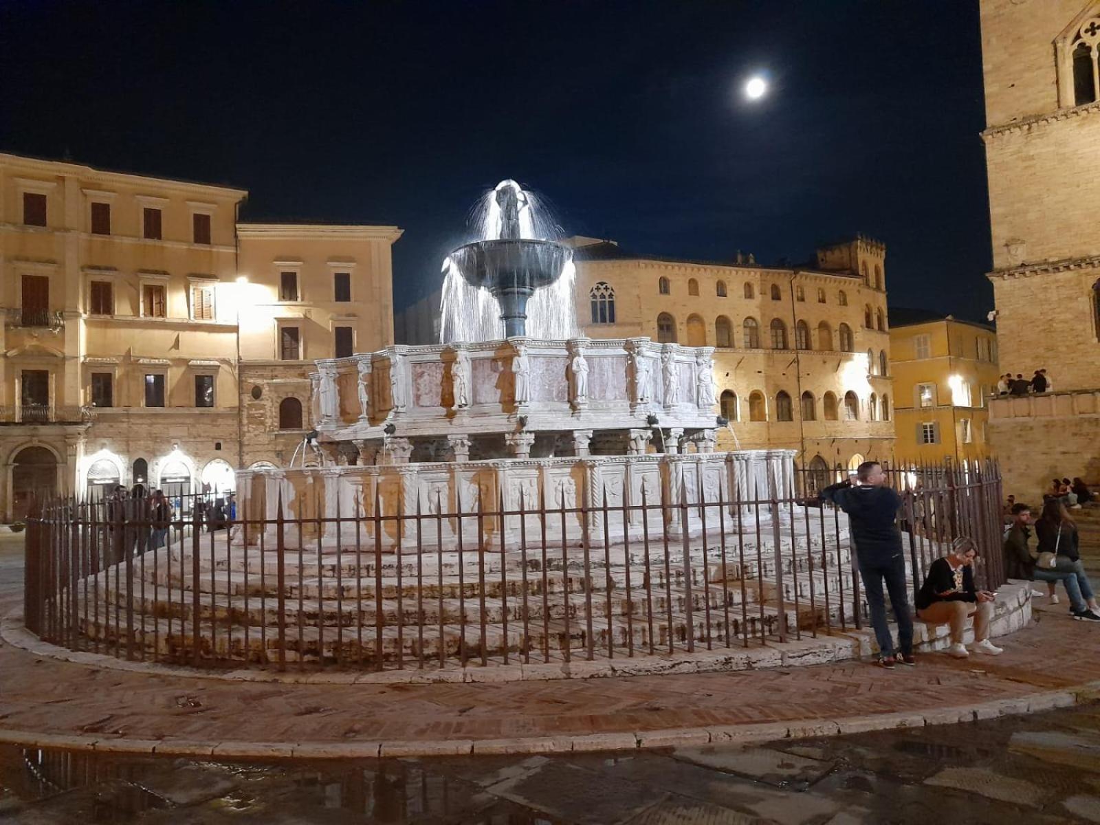 Appartamento Via Dei Ciechi Perugia Esterno foto